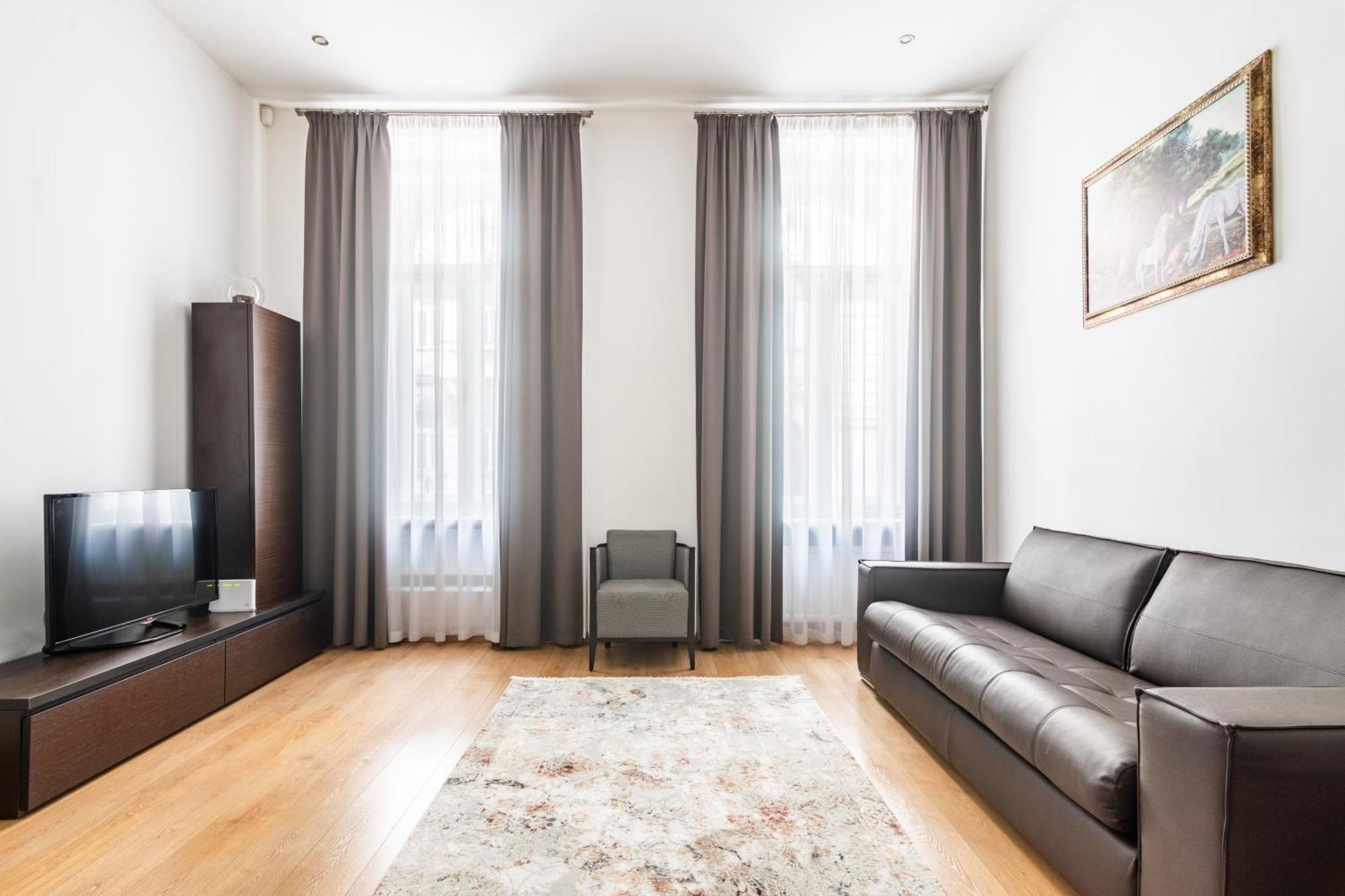 Riverside Palace Suites Praga Esterno foto